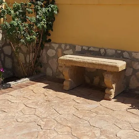 Bed & Breakfast No Zu Fili