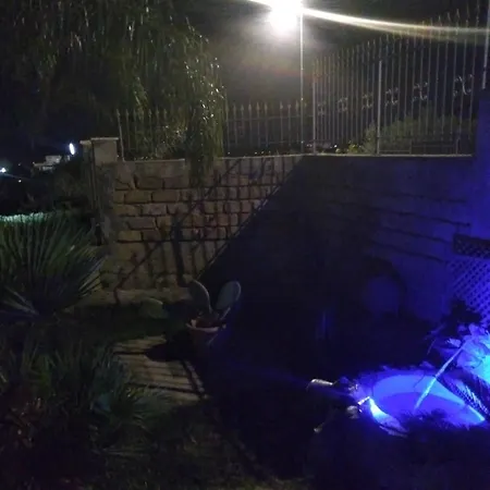 No Zu Fili Oda ve Kahvaltı